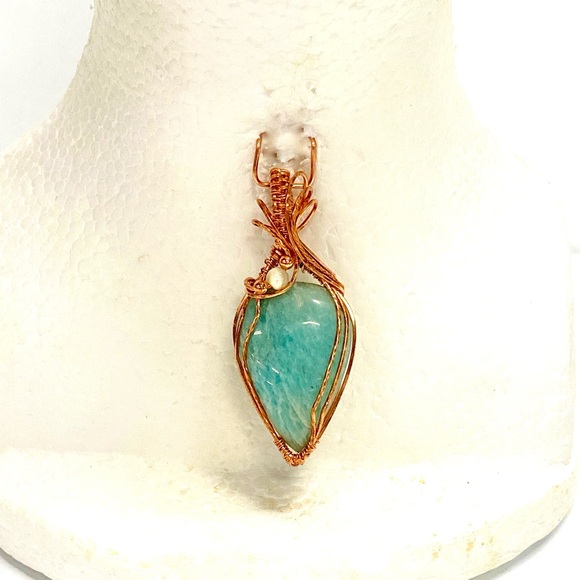 HANDMADE Amazonite & Mother of Pearl Hand Wrapped Pure Copper Statement Pendant - Picture 7 of 10